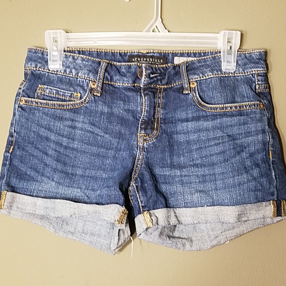 AÉROPOSTALE JEANS SHORT